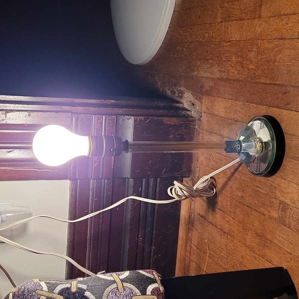 Vintage Lamp - Picture 5 of 6